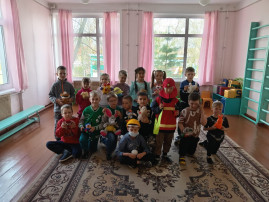 "Юные пожарные спешат на помощь" "Юные пожарные спешат на помощь".